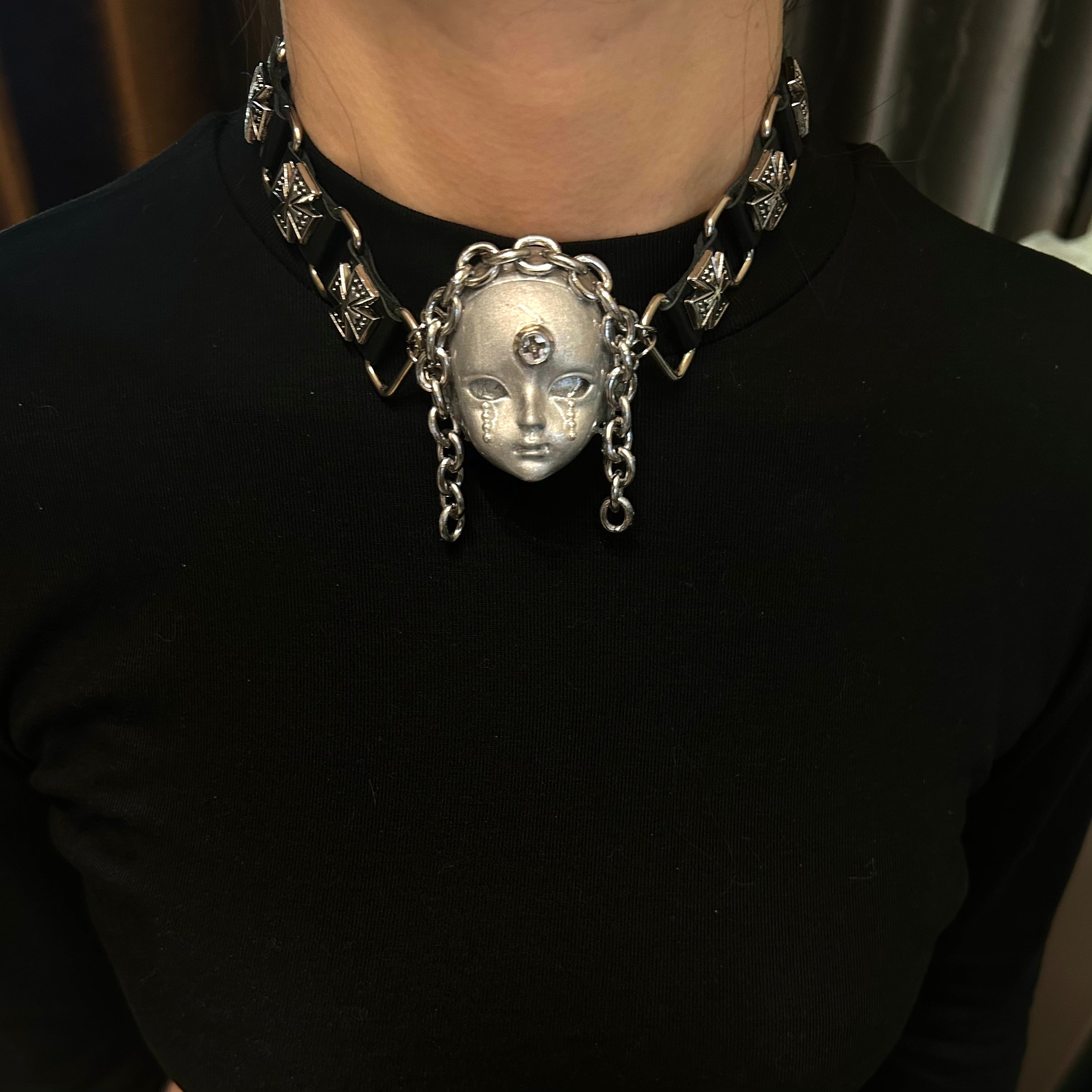 Choker mechanical mask necklace