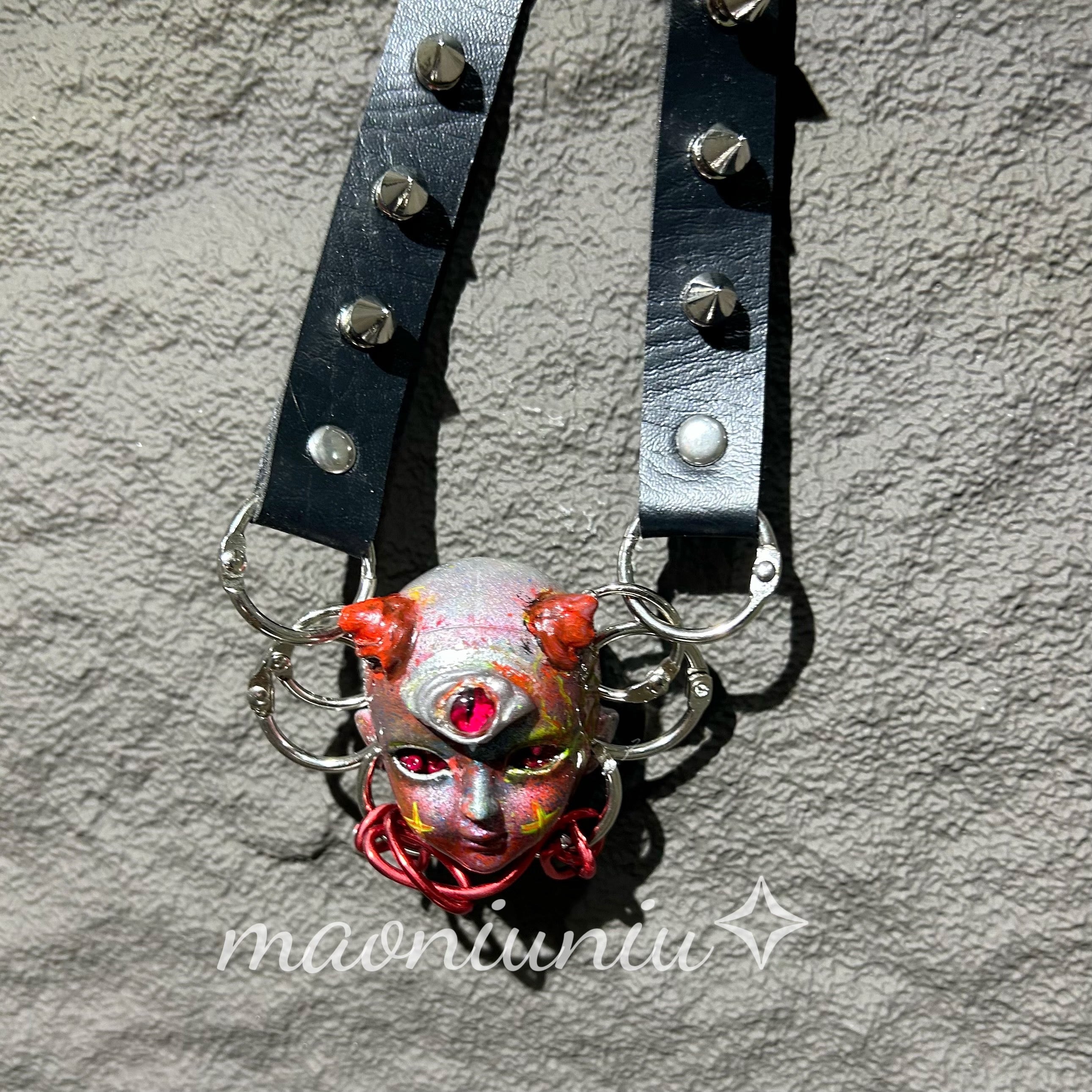 Devil's Eye Rivets choker