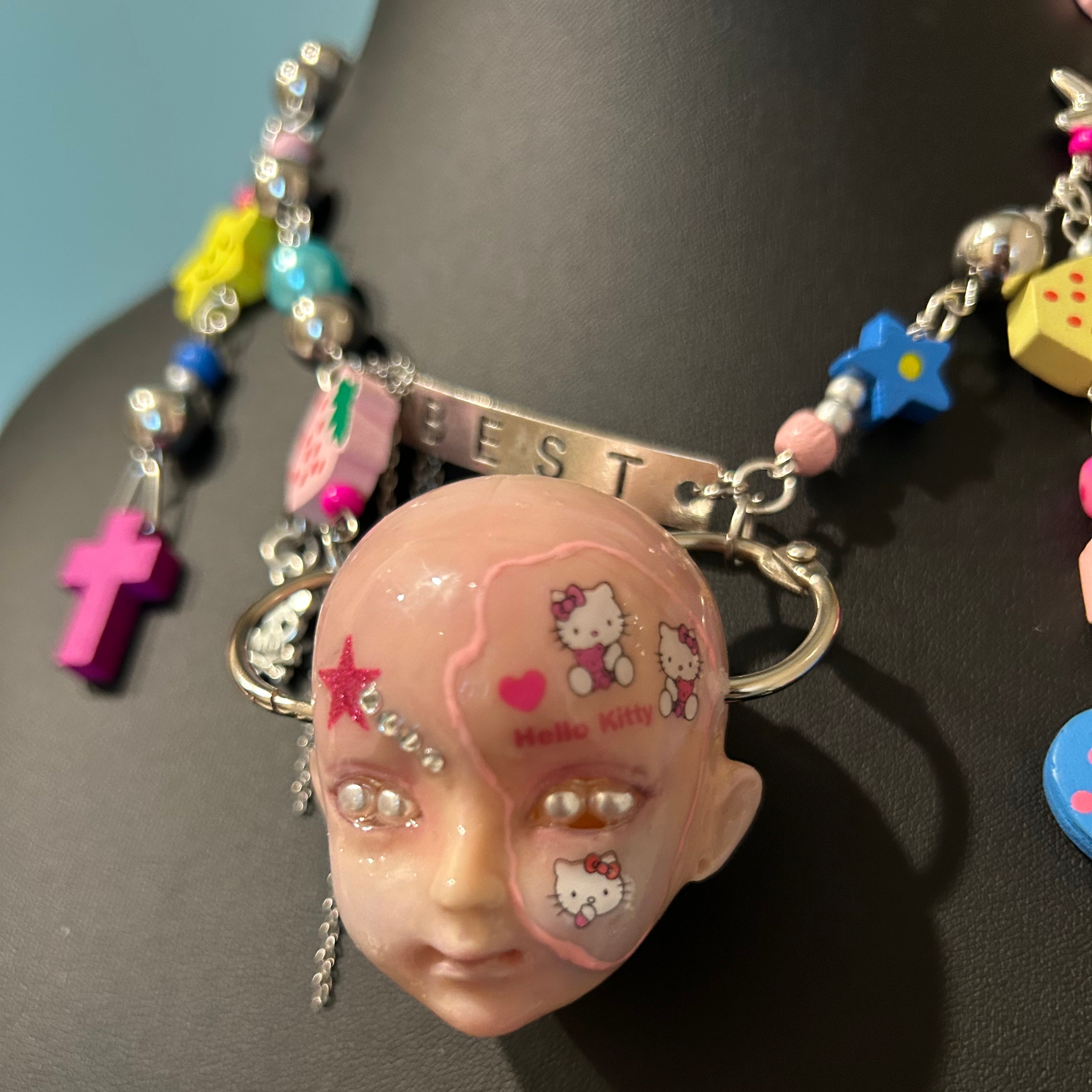 Hello kitty Dopamine Doll Head Necklace