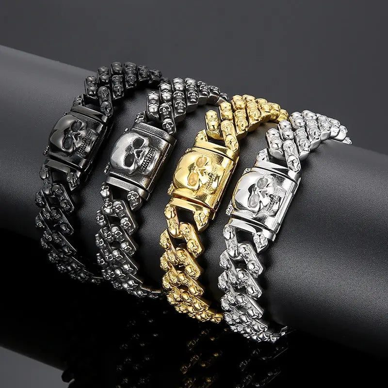 Open Box Skull Clasp Stainless Steel Bracelet VRAFI