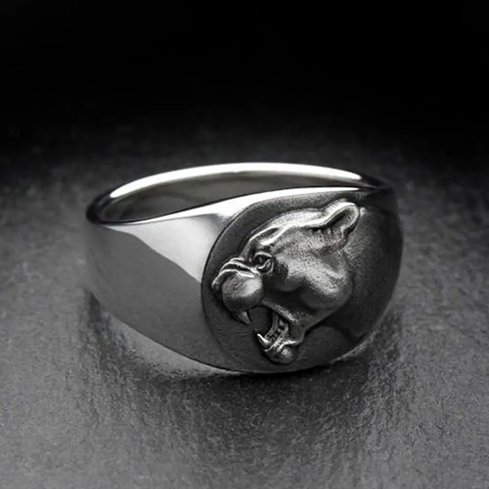 Panther Signet Ring - Vrafi Jewelry