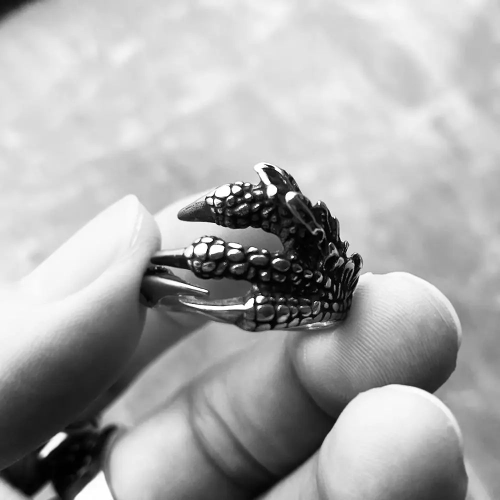 Punk Eagle Claw Stainless Steel Ring VRAFI