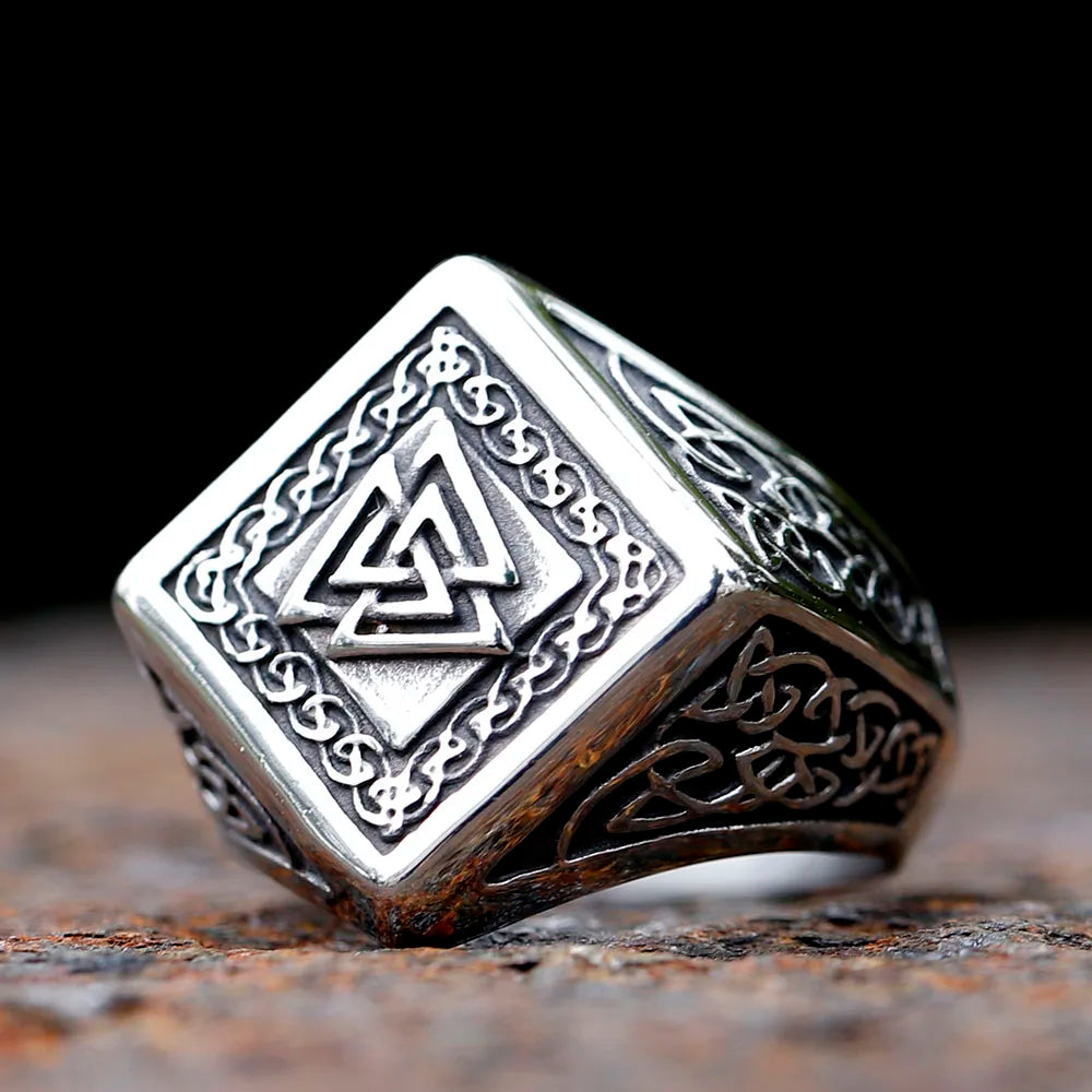 Punk Viking Valknut Amulet Ring