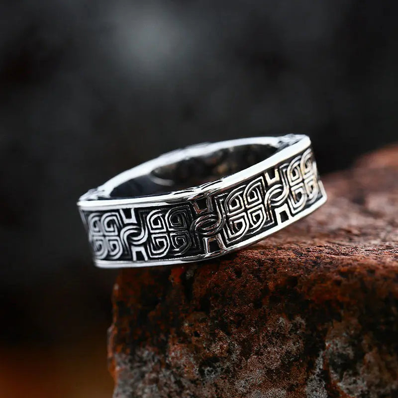Quadrilateral Pattern Stainless Steel Ring VRAFI