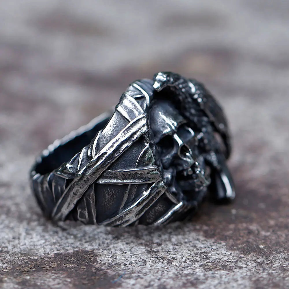 Raven And Skull Stainless Steel Ring VRAFI