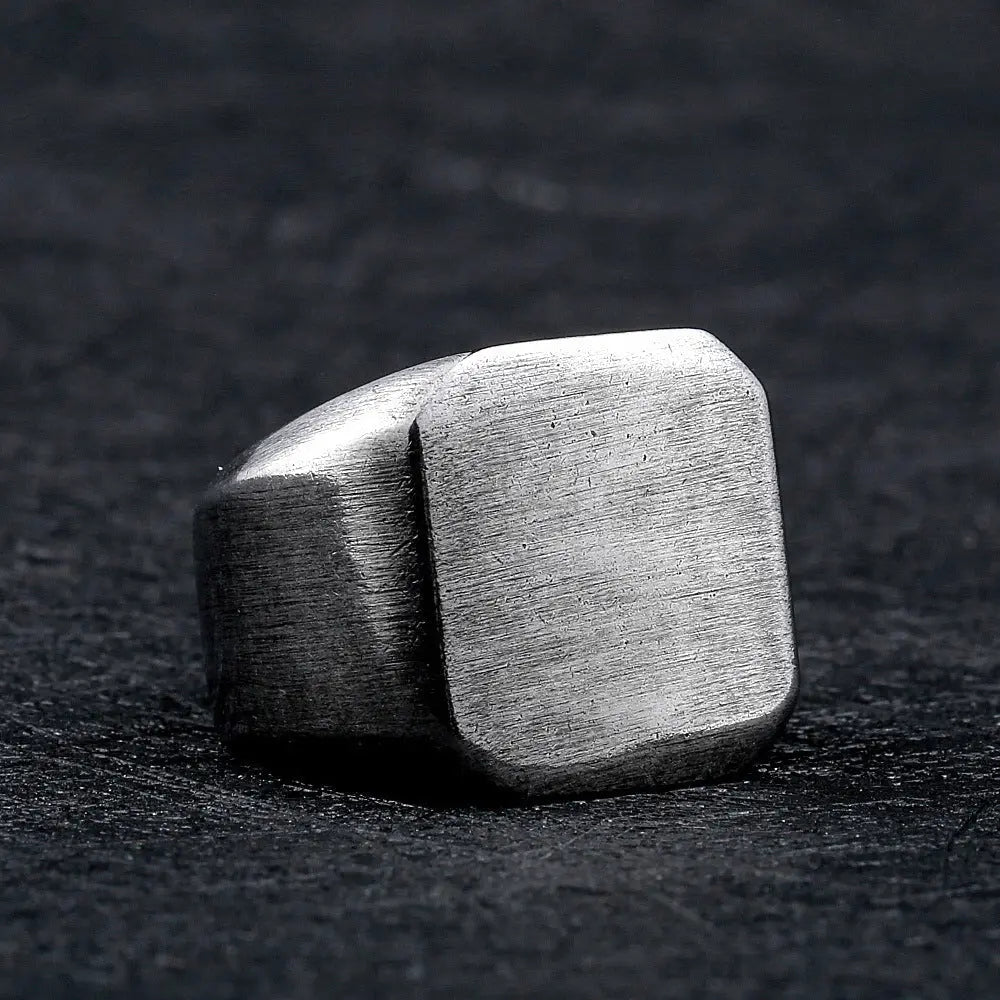 Retro Minimalist Square Ring - Vrafi Jewelry