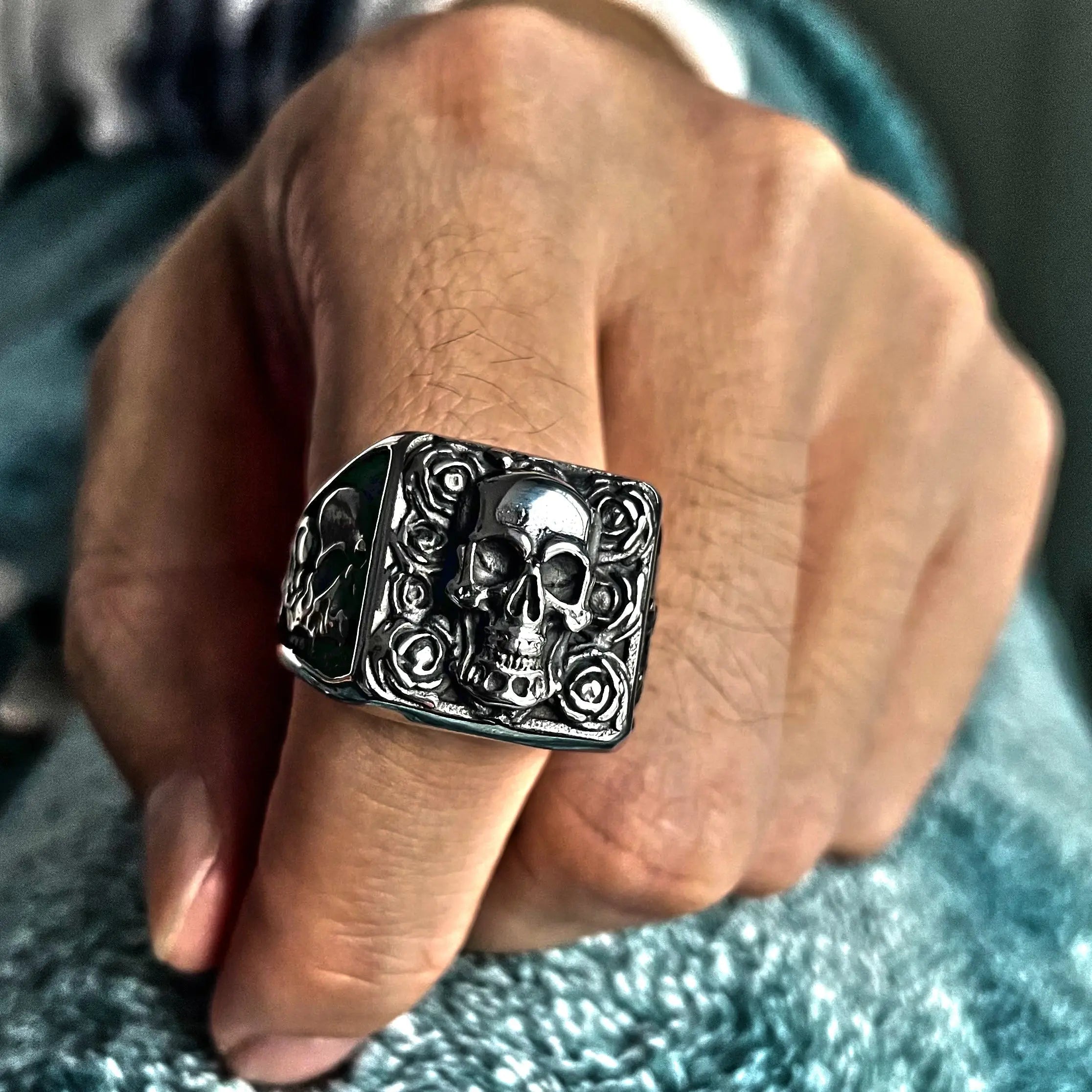 Rosette Skull Stainless Steel Ring VRAFI
