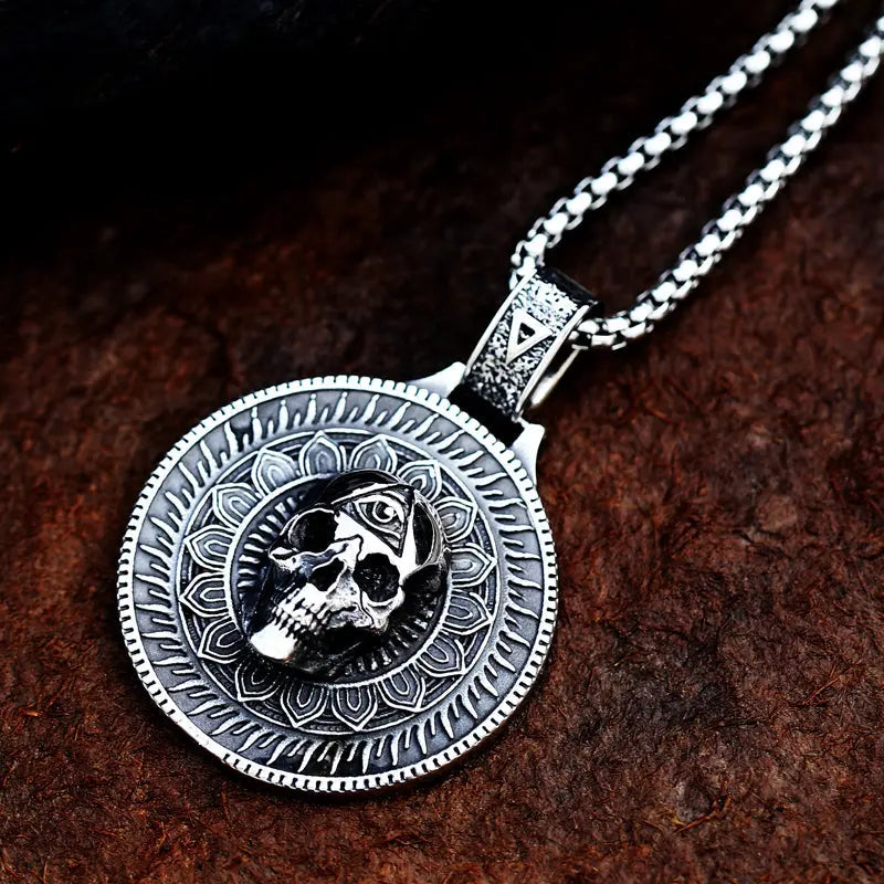 Round 3D Skull Stainless Steel Pendant VRAFI