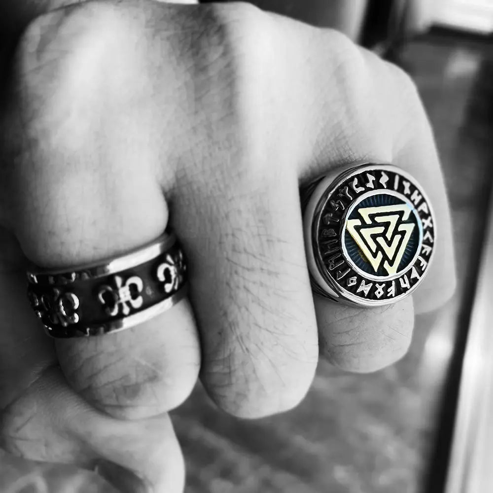 Runes Valknut Triangle Stainless Steel Ring VRAFI