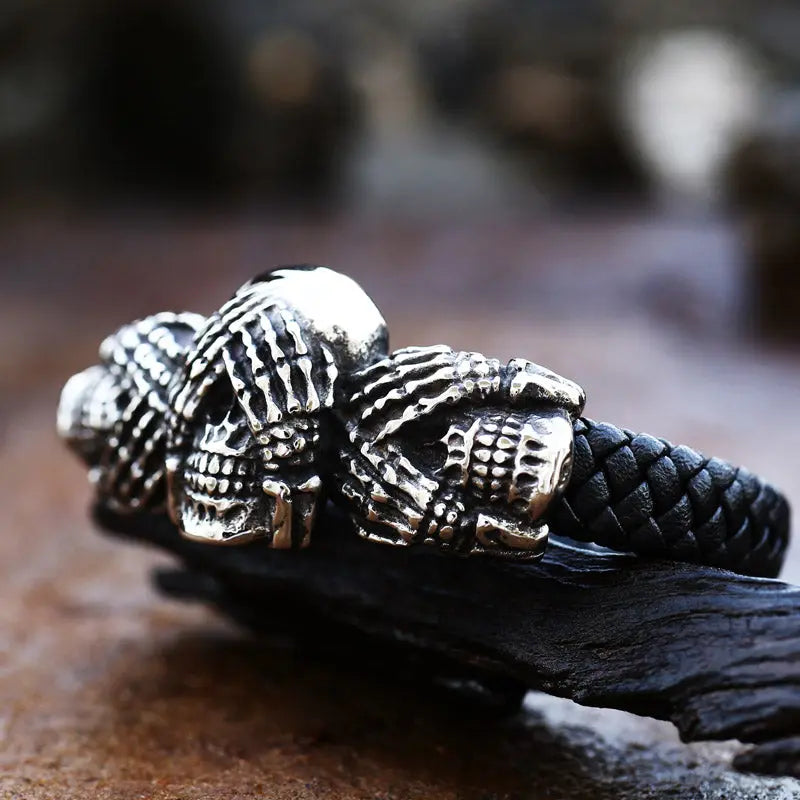 Three Wise Leather Skull Bracelet VRAFI