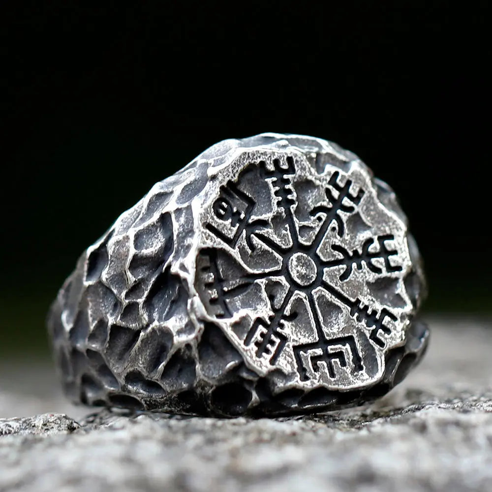 The Vegvisir Stainless Steel Ring VRAFI