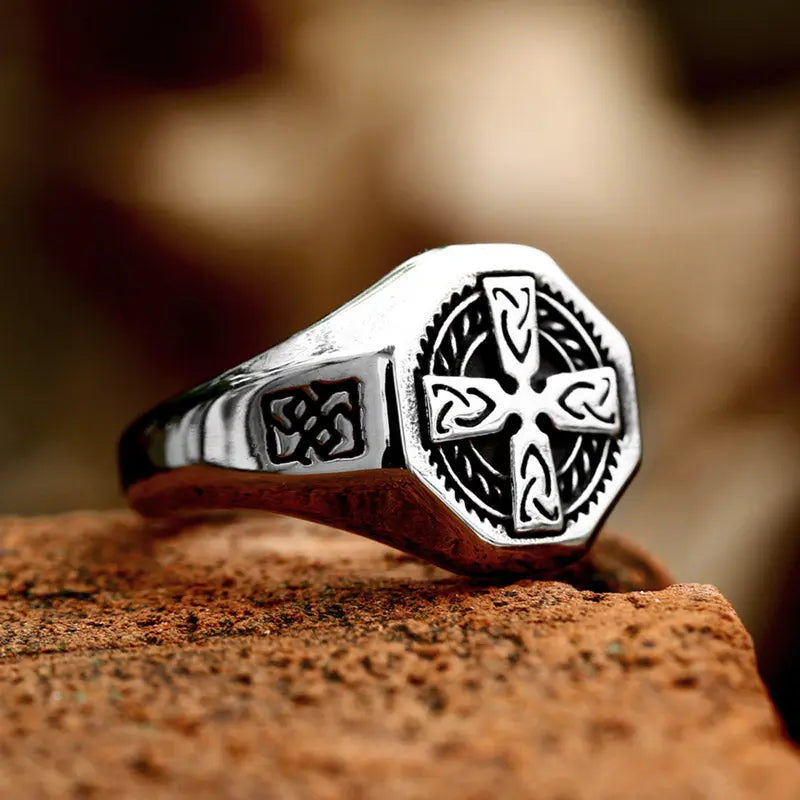 Retro Viking Celtic Cross Ring VRAFI