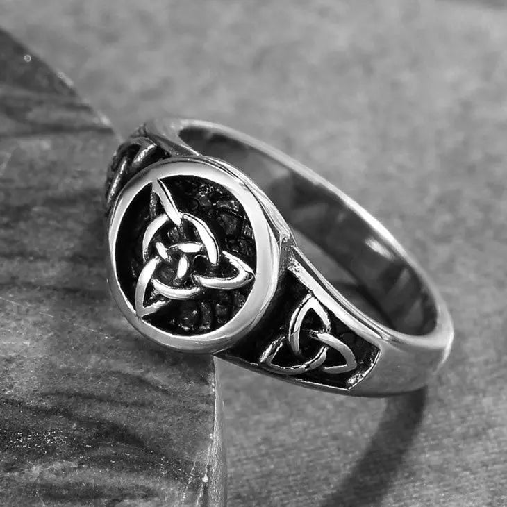 Viking Celtic Knot Ring VRAFI