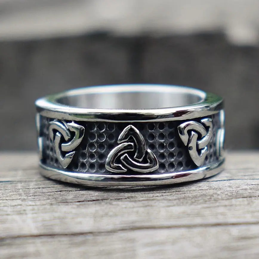 Warrior Triquetra Stainless Steel Ring - Vrafi Jewelry