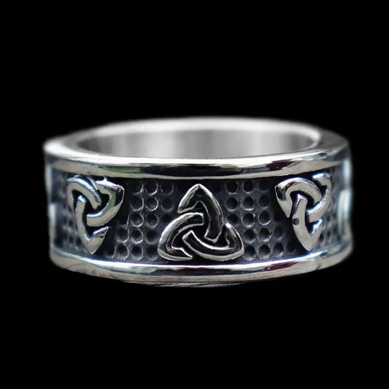 Warrior Triquetra Stainless Steel Ring - Vrafi Jewelry