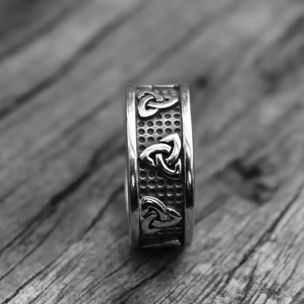 Warrior Triquetra Stainless Steel Ring - Vrafi Jewelry