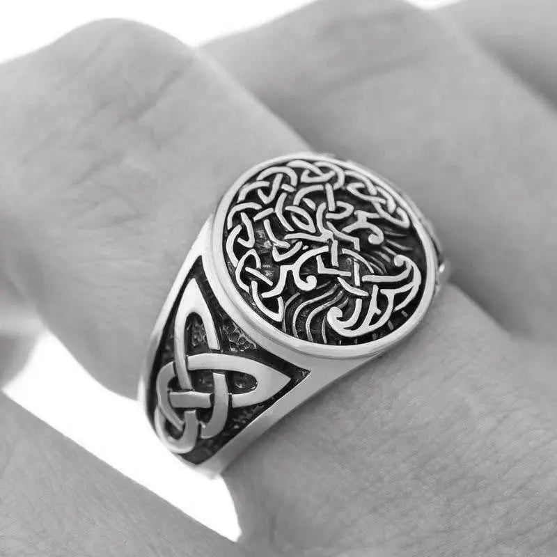 Yggdrasil Celtics Knotwork Ring - Vrafi Jewelry